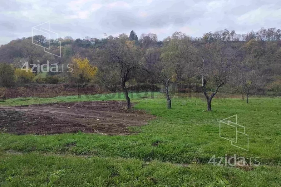 Građevinsko zemljište | 4zida