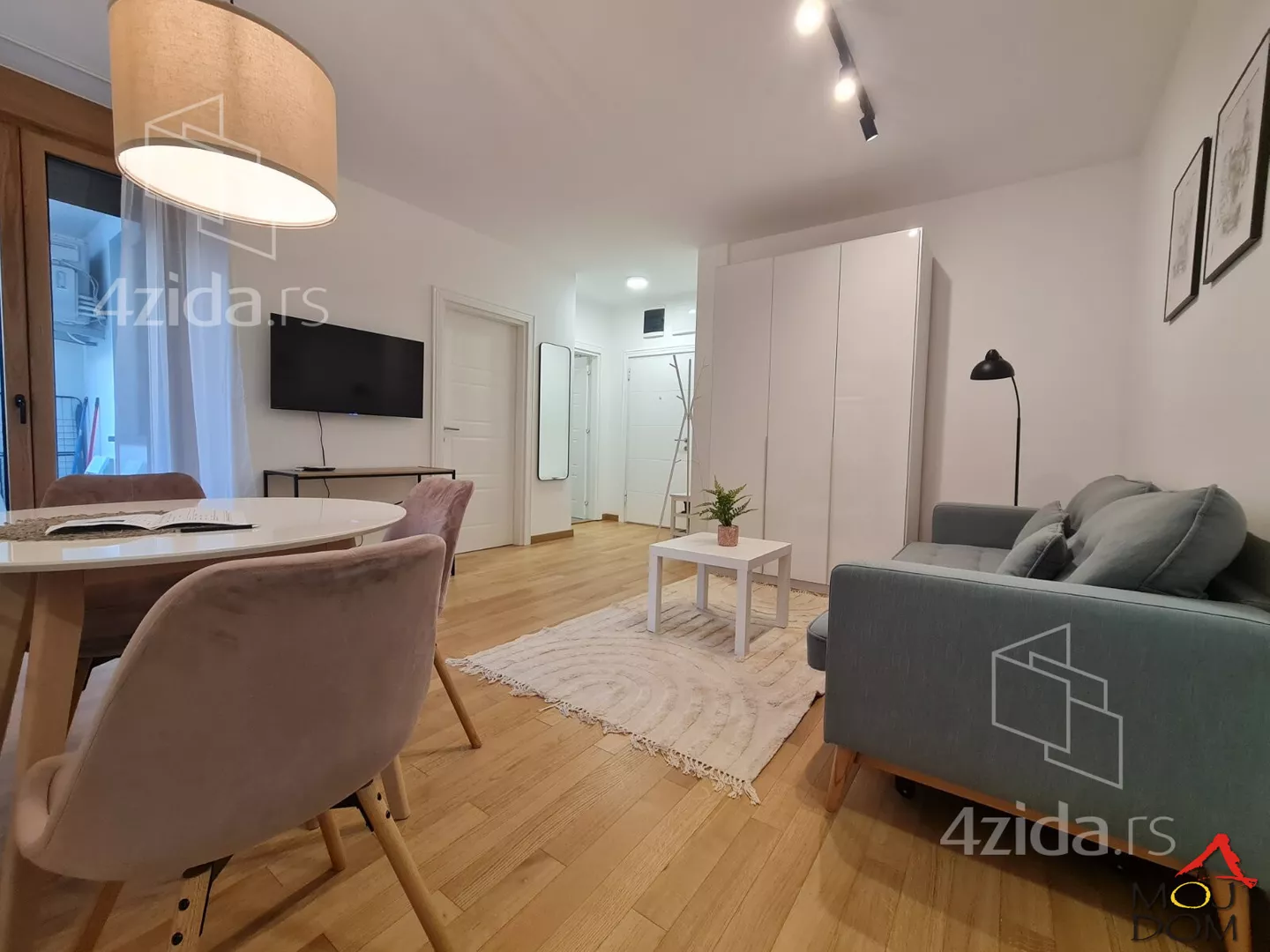 Jednoiposoban stan | 4zida