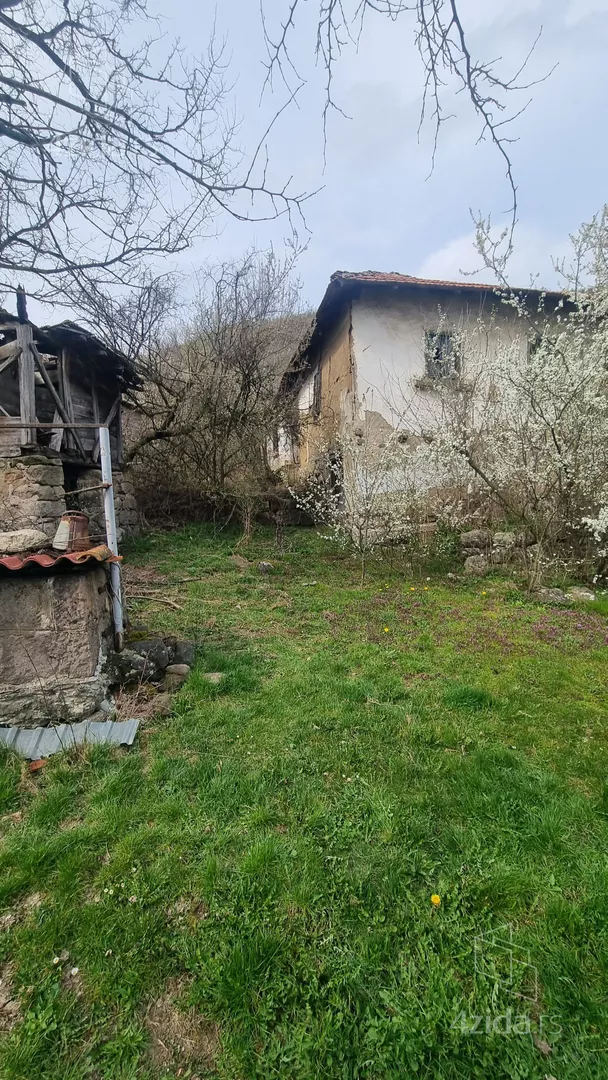 Poljoprivredno zemljište | 4zida