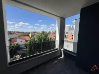 Šestosoban stan | 4zida