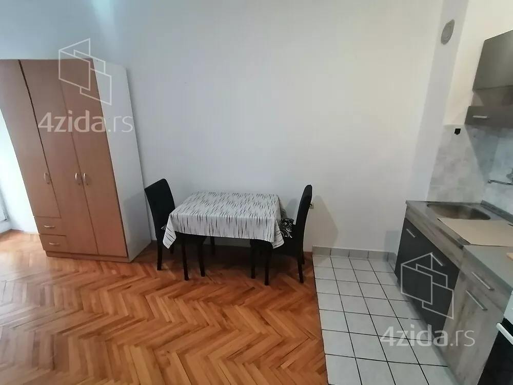 Garsonjera | 4zida