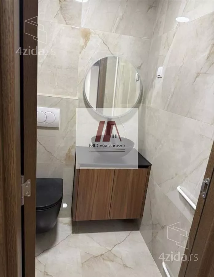 Petosoban stan | 4zida