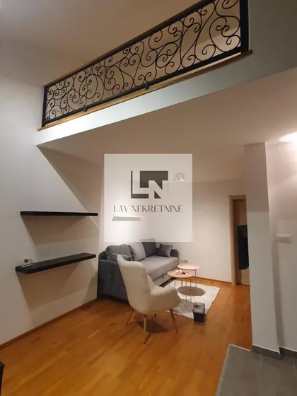 Trg Republike | 4zida.rs