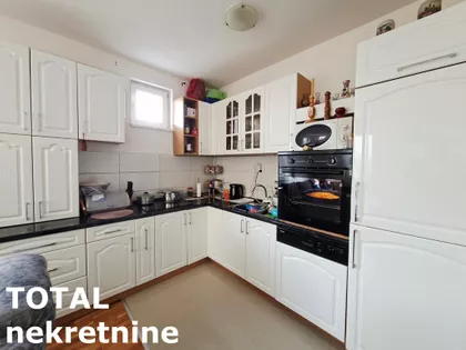 Veternička Rampa | 4zida.rs