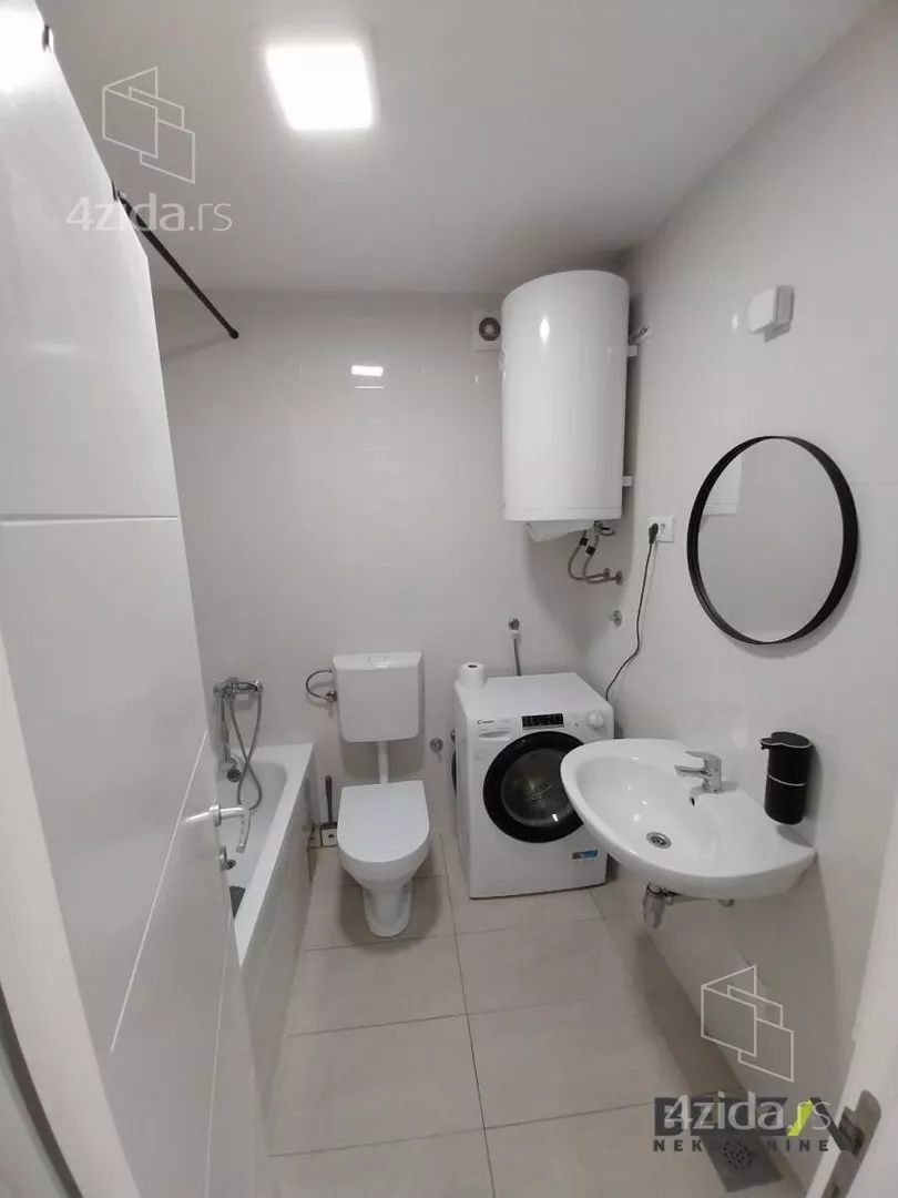 Troiposoban stan | 4zida