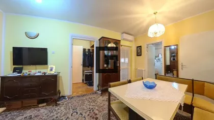 Ismeta Mujezinovića | 4zida.rs