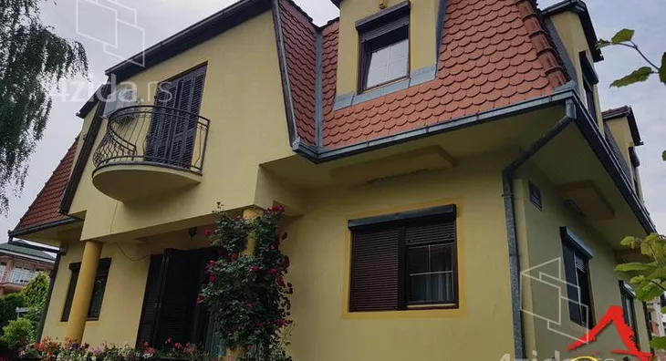 Kuća | 4zida