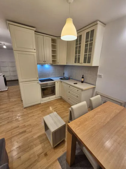 Narodnih heroja | 4zida.rs