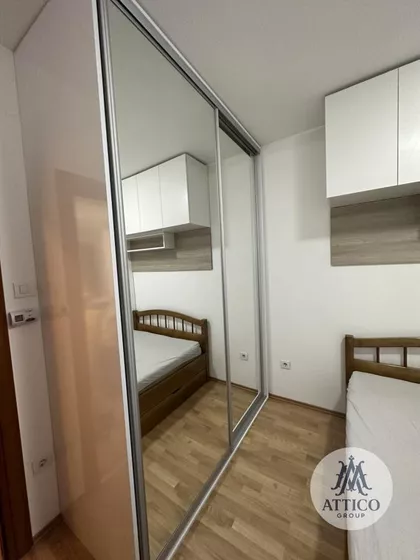 Banatić | 4zida.rs