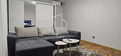 Pilota Mihaila Petrovića | 4zida.rs