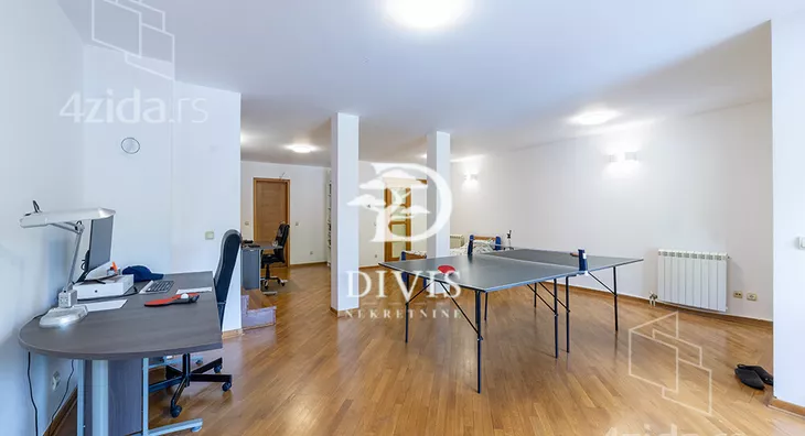 4-etažna kuća | 4zida