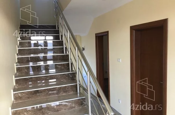 Magacin | 4zida