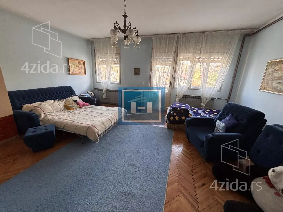 Kuća | 4zida