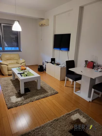 Novi Sad - Centar | 4zida.rs