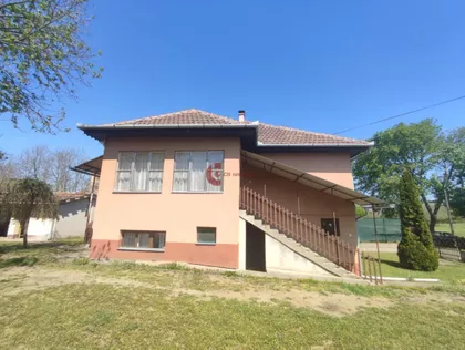 Radanovac | 4zida.rs