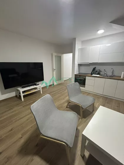 Veternička Rampa | 4zida.rs