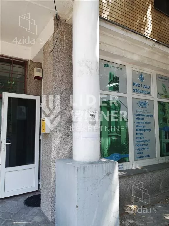 Poslovni prostor | 4zida