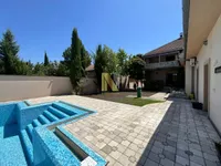 Bulevar Evrope, Gradske lokacije, Novi Sad | 4zida.rs