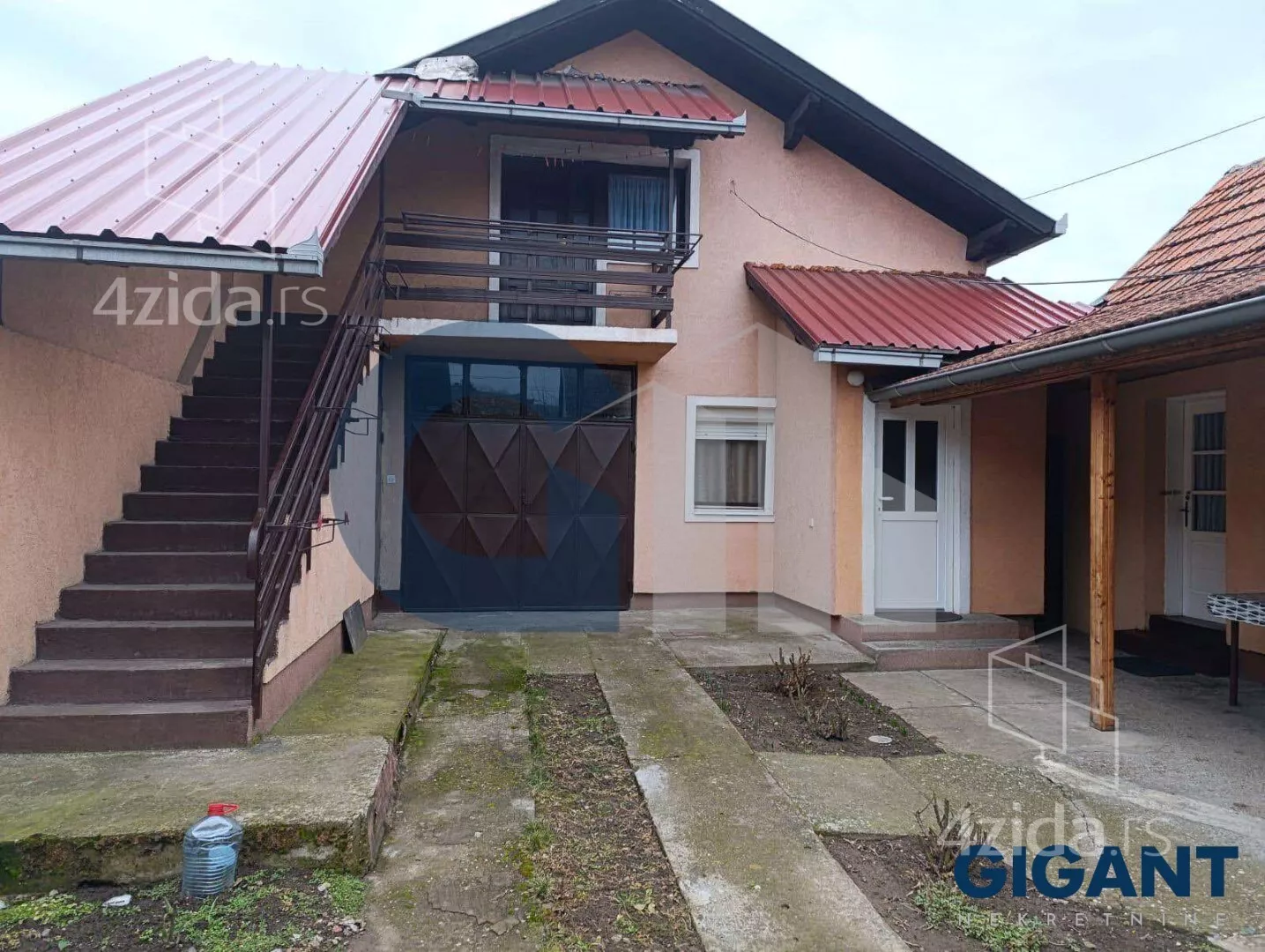 3-etažna kuća | 4zida