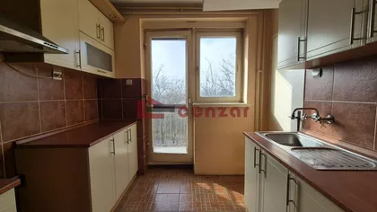 Mali Radanovac | 4zida.rs