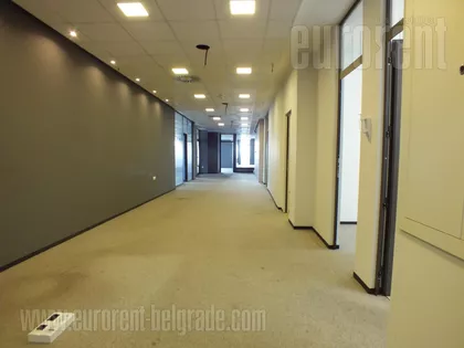 TOŠIN BUNAR | 4zida.rs