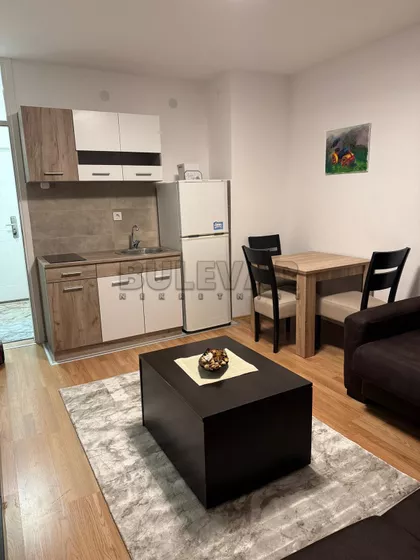 Jovana Ristića | 4zida.rs