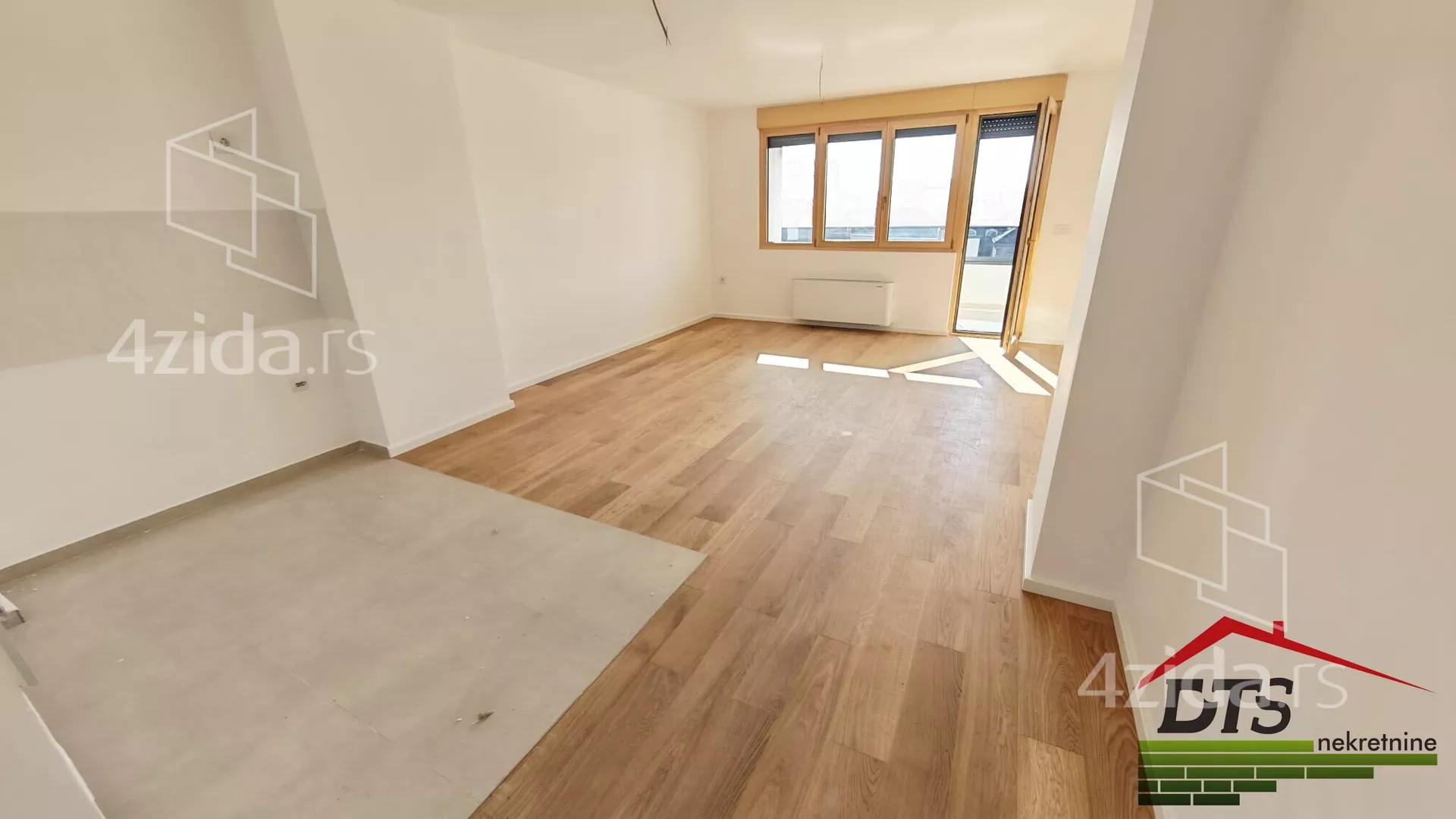 Troiposoban stan | 4zida