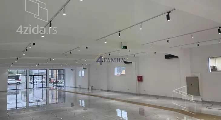 Poslovni prostor | 4zida