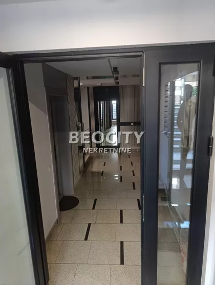 Bože Jankovića | 4zida.rs