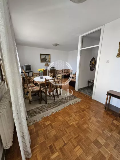 Bulevar Cara Lazara | 4zida.rs