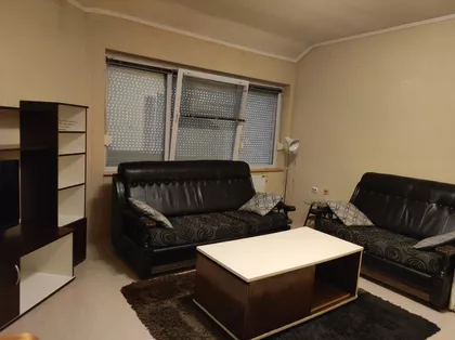Banijska 4 | 4zida.rs
