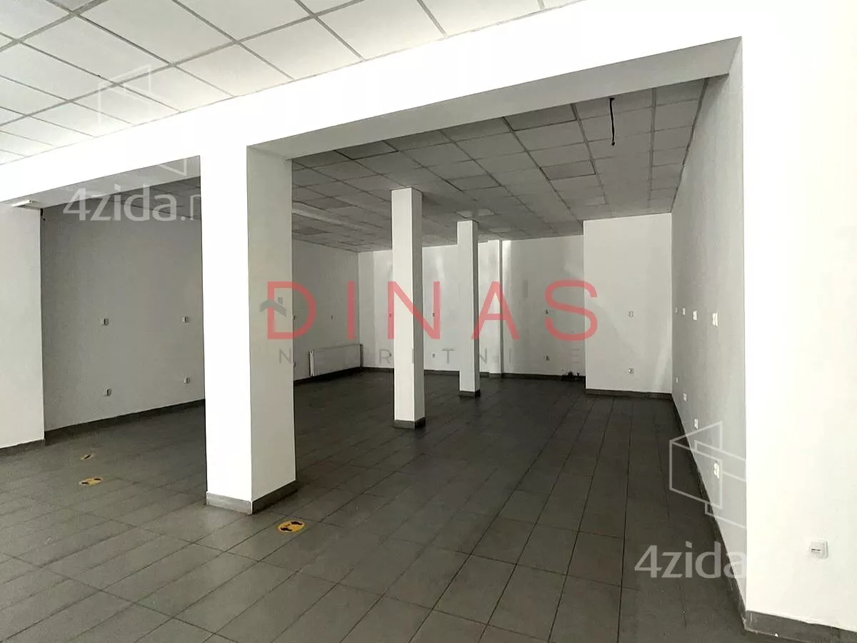 Lokal | 4zida