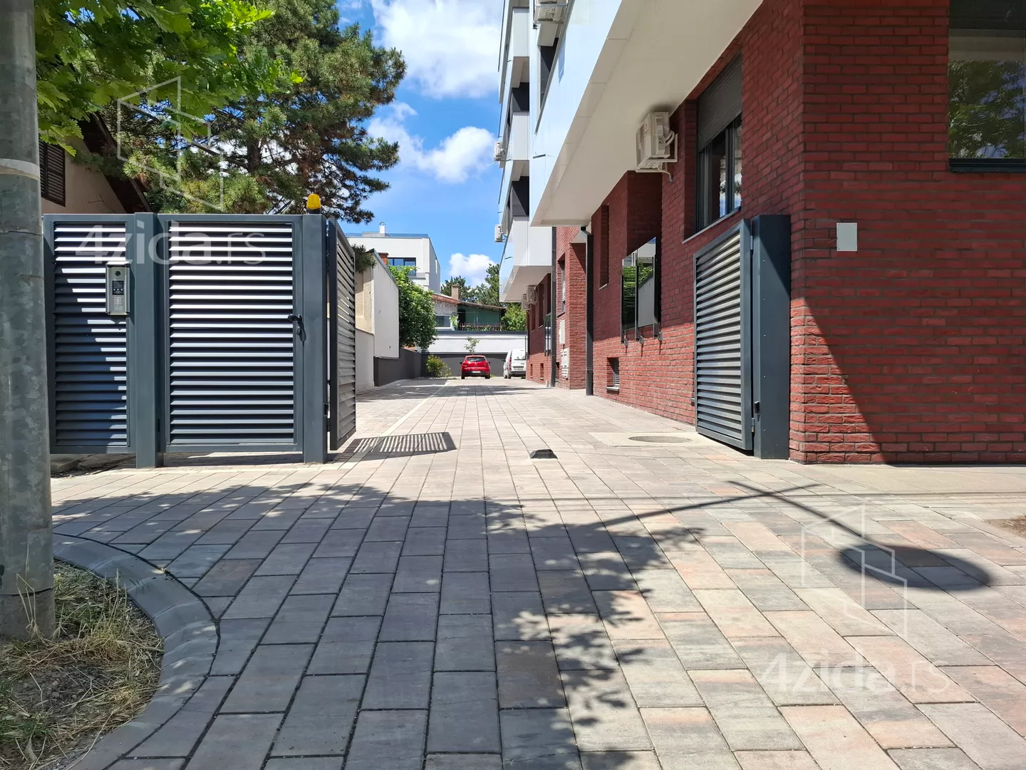 Parking | 4zida