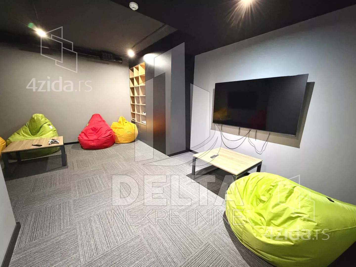 Poslovni prostor | 4zida