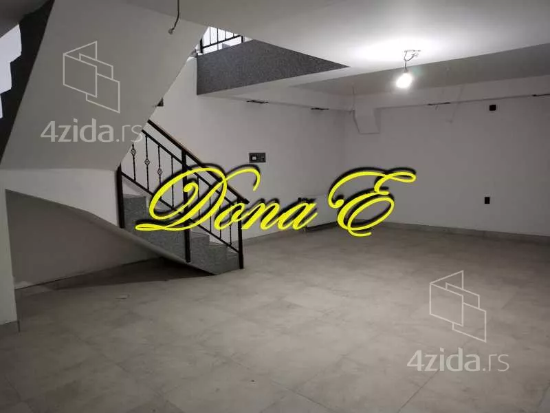 Lokal | 4zida