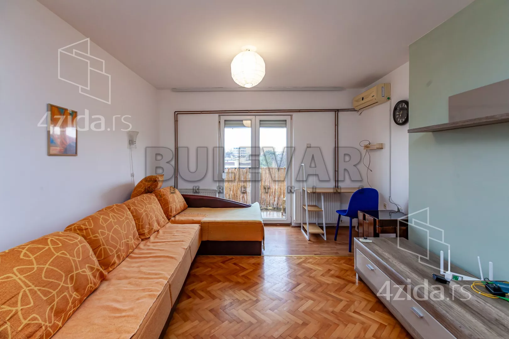 Dvoiposoban stan | 4zida