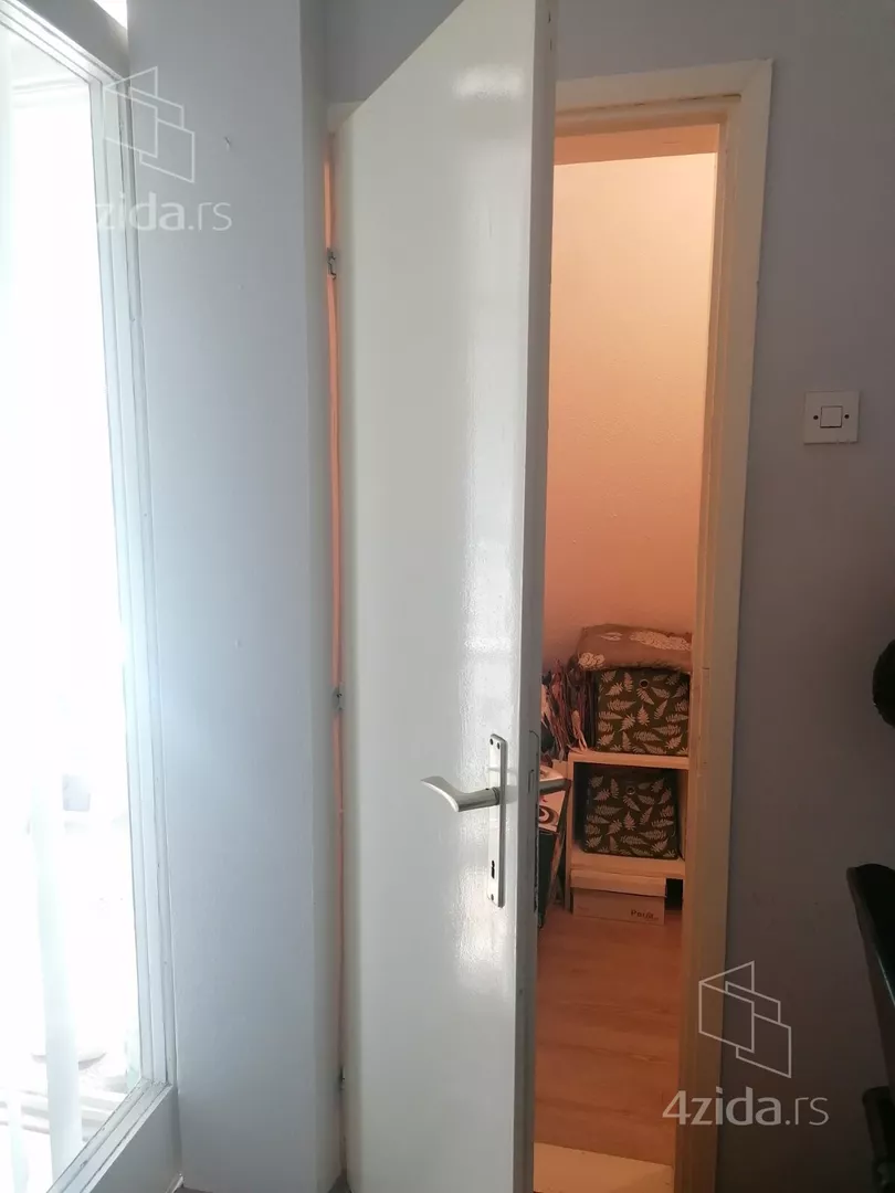Garsonjera | 4zida