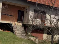 Gornji Barbeš, Okolne lokacije, Gadžin Han | 4zida.rs