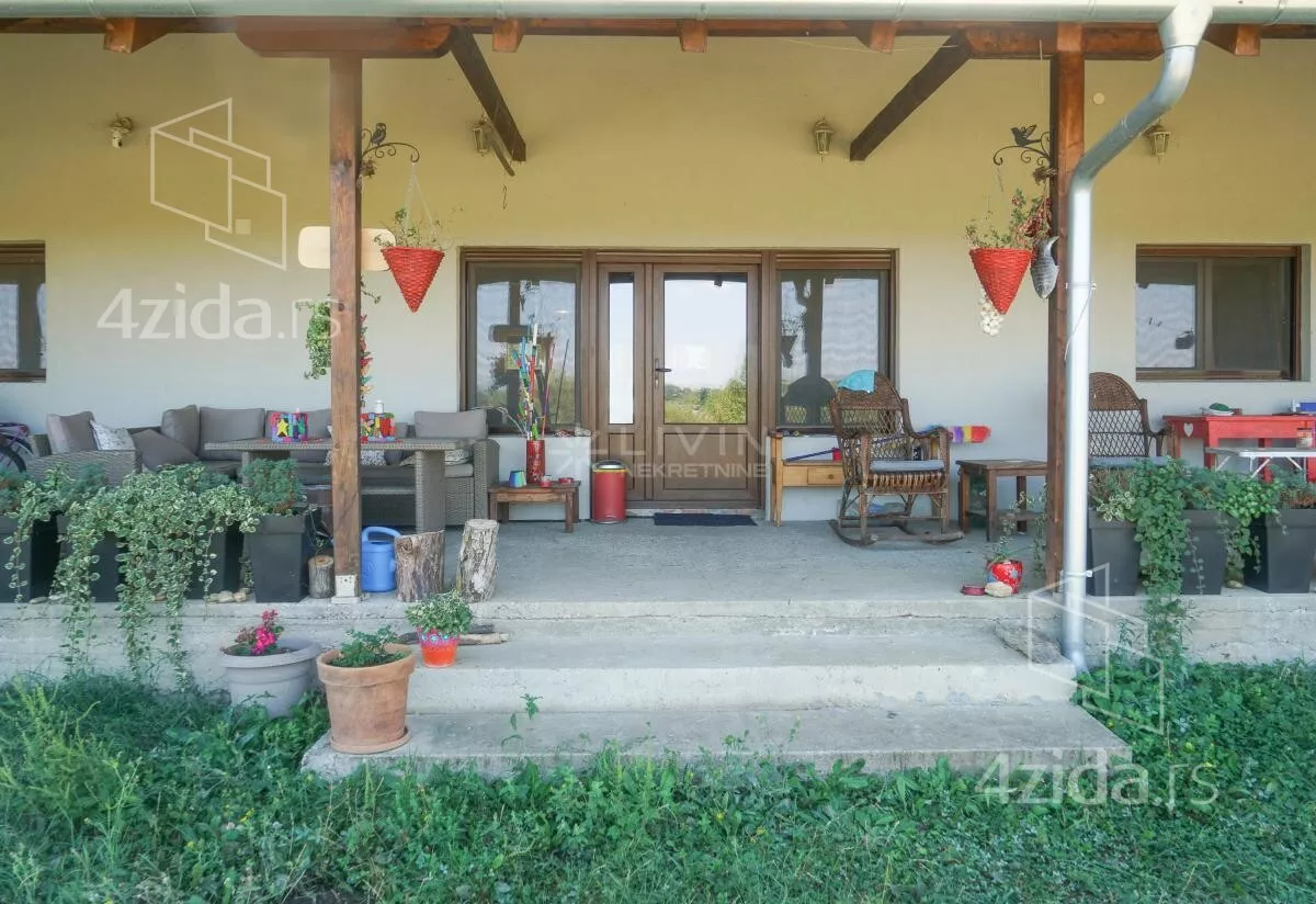 Kuća | 4zida