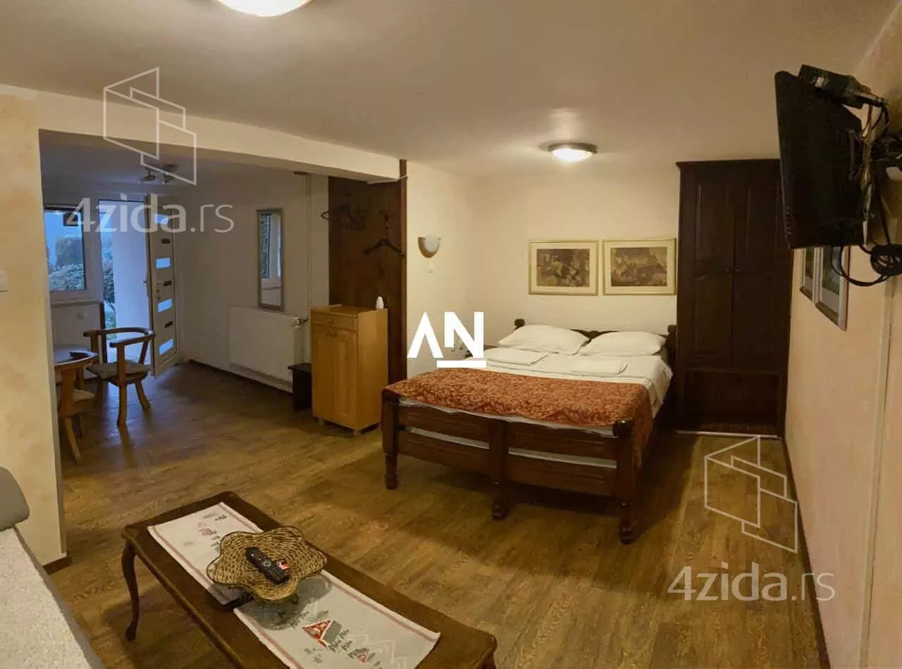 4-etažna kuća | 4zida