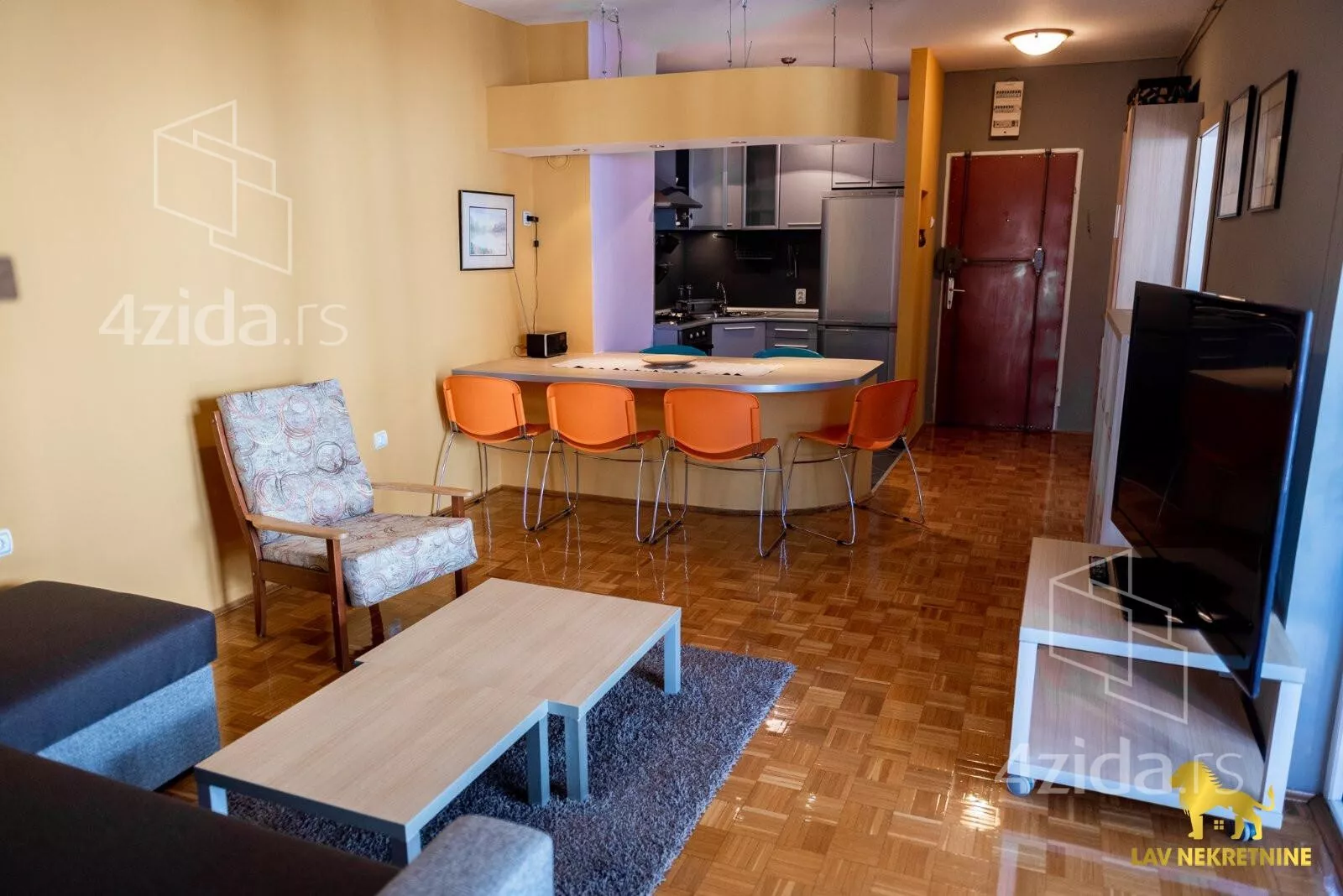 Trosoban stan | 4zida