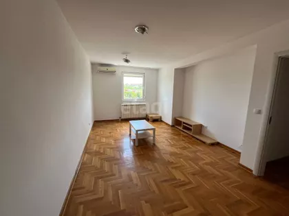 Stepa Stepanović | 4zida.rs
