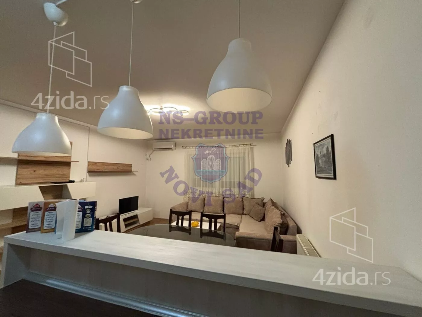 Troiposoban stan | 4zida