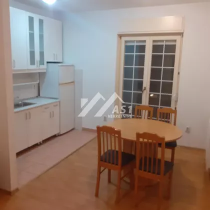 Radnička | 4zida.rs