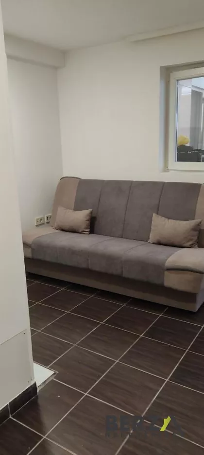 Bulevar Patrijarha Pavla (Somborski Bulevar) | 4zida.rs