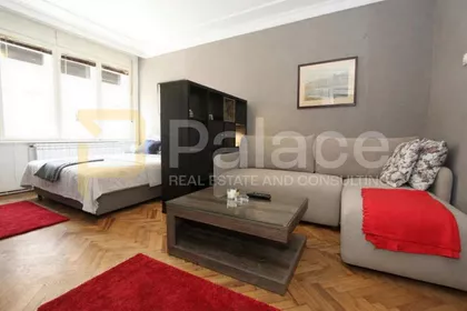 Kalenić pijaca | 4zida.rs