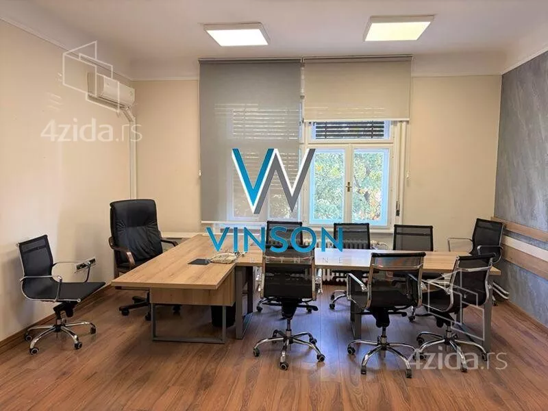 Gewerberaum · 135 m² · Novi Sad