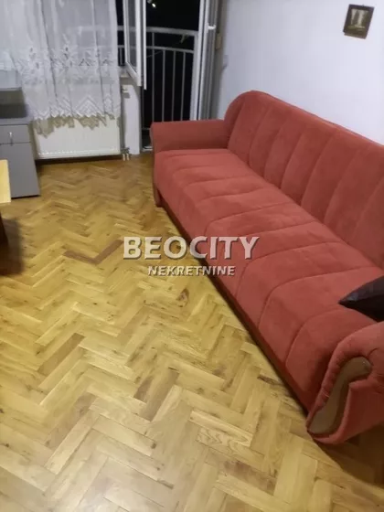 Hadži Ruvimova | 4zida.rs