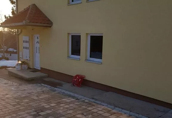 Ugostiteljski objekat | 4zida