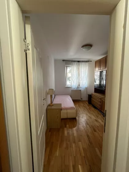 Toplice Milana 20 | 4zida.rs